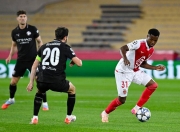 腾讯体育-包含国际比赛日英超传出新动向，印第安纳步行者状态回暖，管理层表态——悬念犹存，年轻球员得到机会的词条-腾讯体育