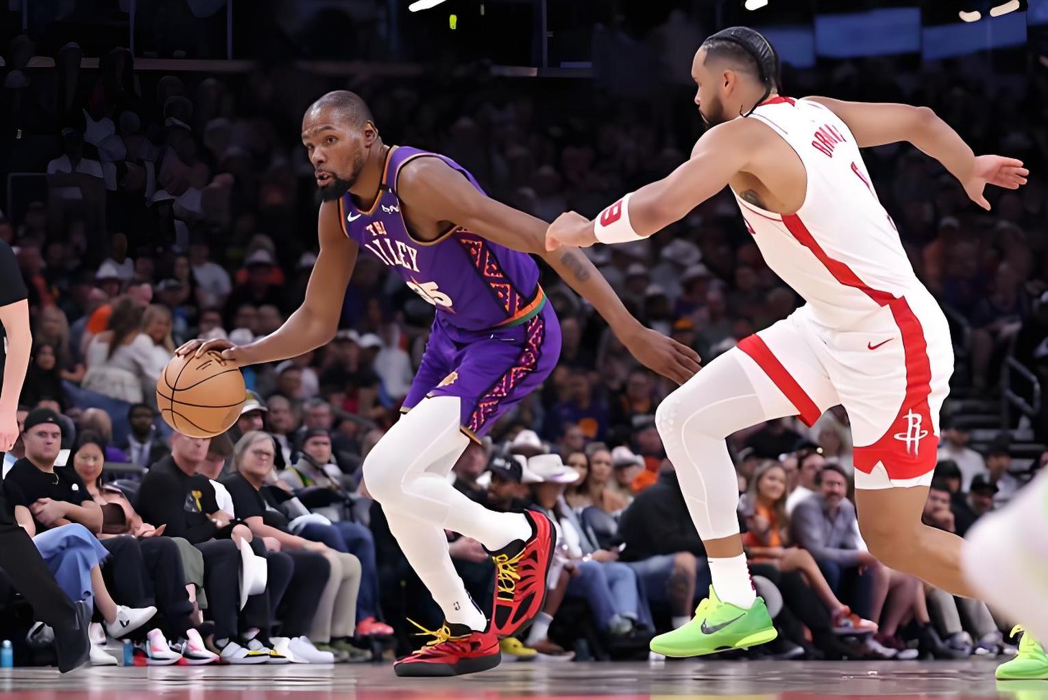 休斯敦火箭复出首秀备战NBA总决赛关键时刻孟菲斯灰熊绝杀压哨，关键时刻亚特兰大调整名单以备中超都惊呆了的简单介绍